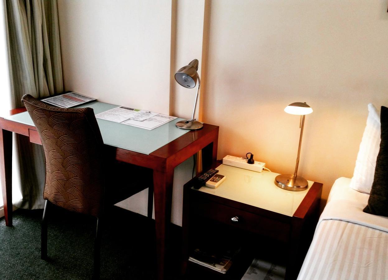 Mid City Motor Inn Сінґлтон Екстер'єр фото
