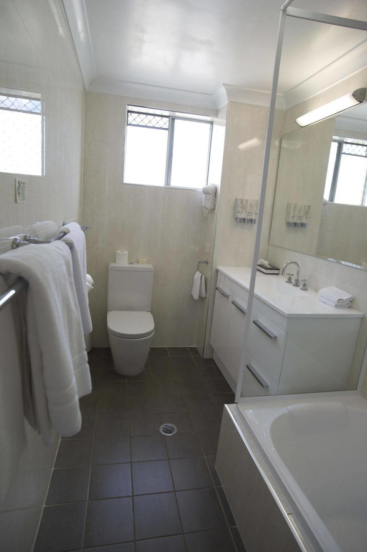 Mid City Motor Inn Сінґлтон Екстер'єр фото