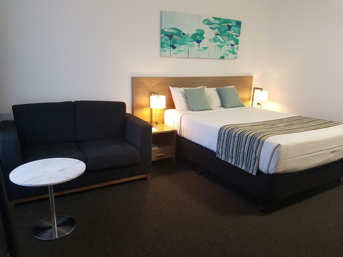 Mid City Motor Inn Сінґлтон Екстер'єр фото