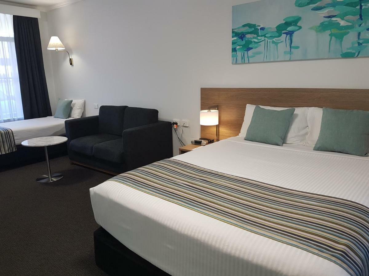 Mid City Motor Inn Сінґлтон Екстер'єр фото