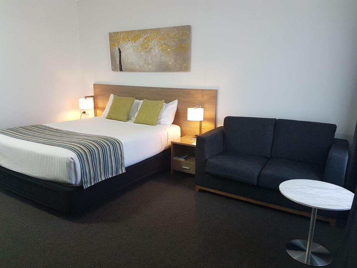 Mid City Motor Inn Сінґлтон Екстер'єр фото
