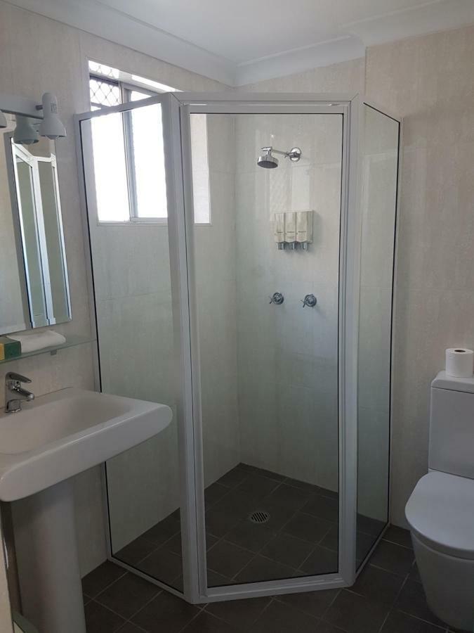 Mid City Motor Inn Сінґлтон Екстер'єр фото